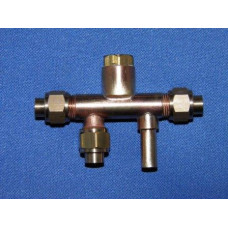 No 5 horizontal injector. 3.3 pint per minute.